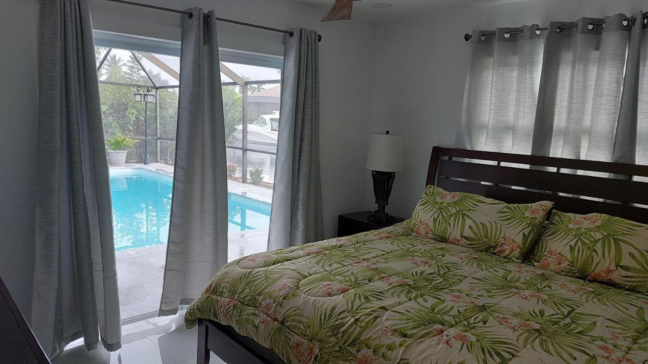 Cape Coral Mini Palace Exterior foto